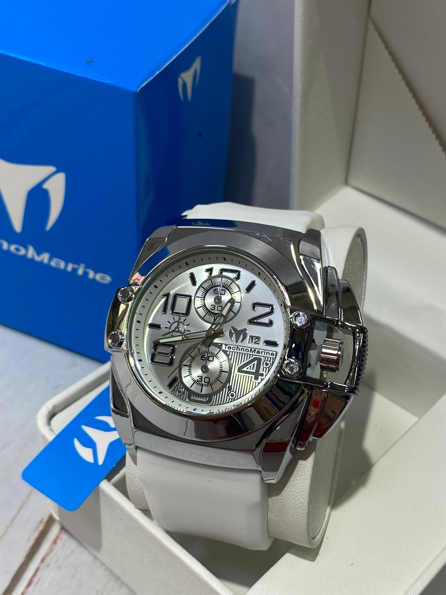 TechnoMarine Blanco con plateado