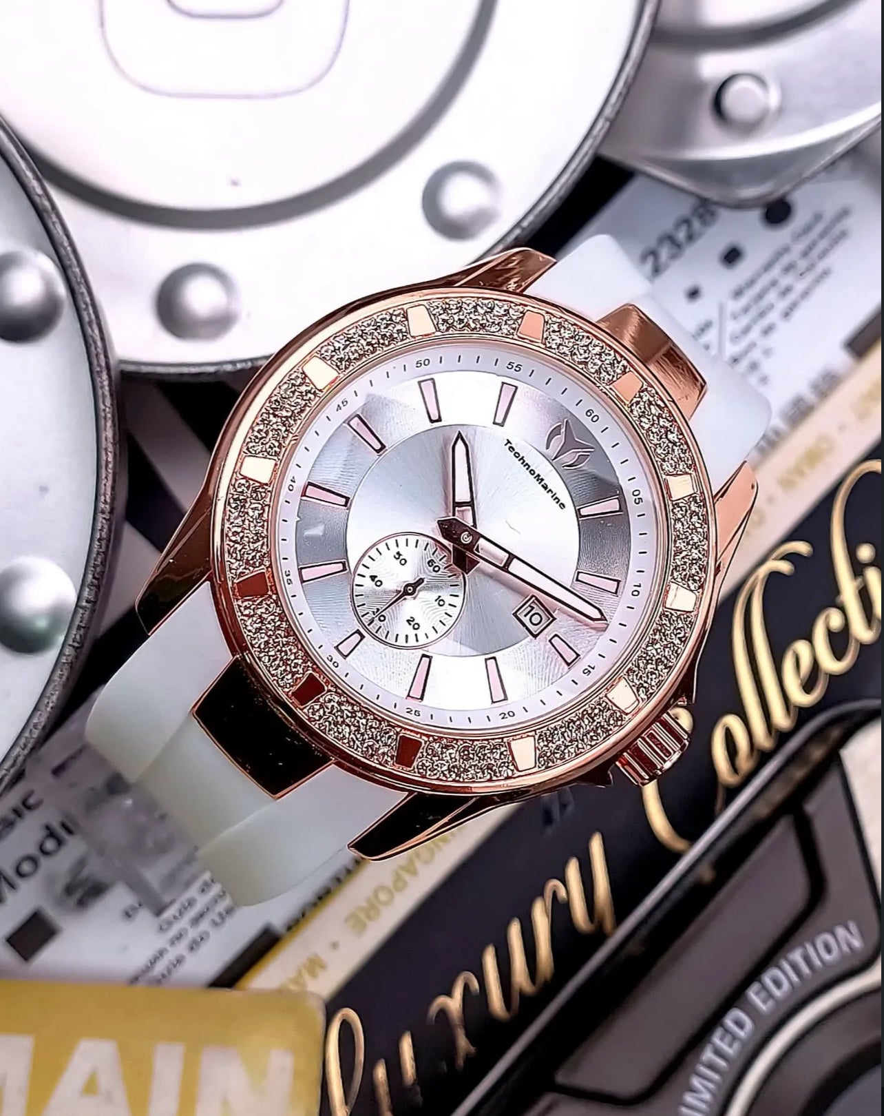 Technomarine Rose White