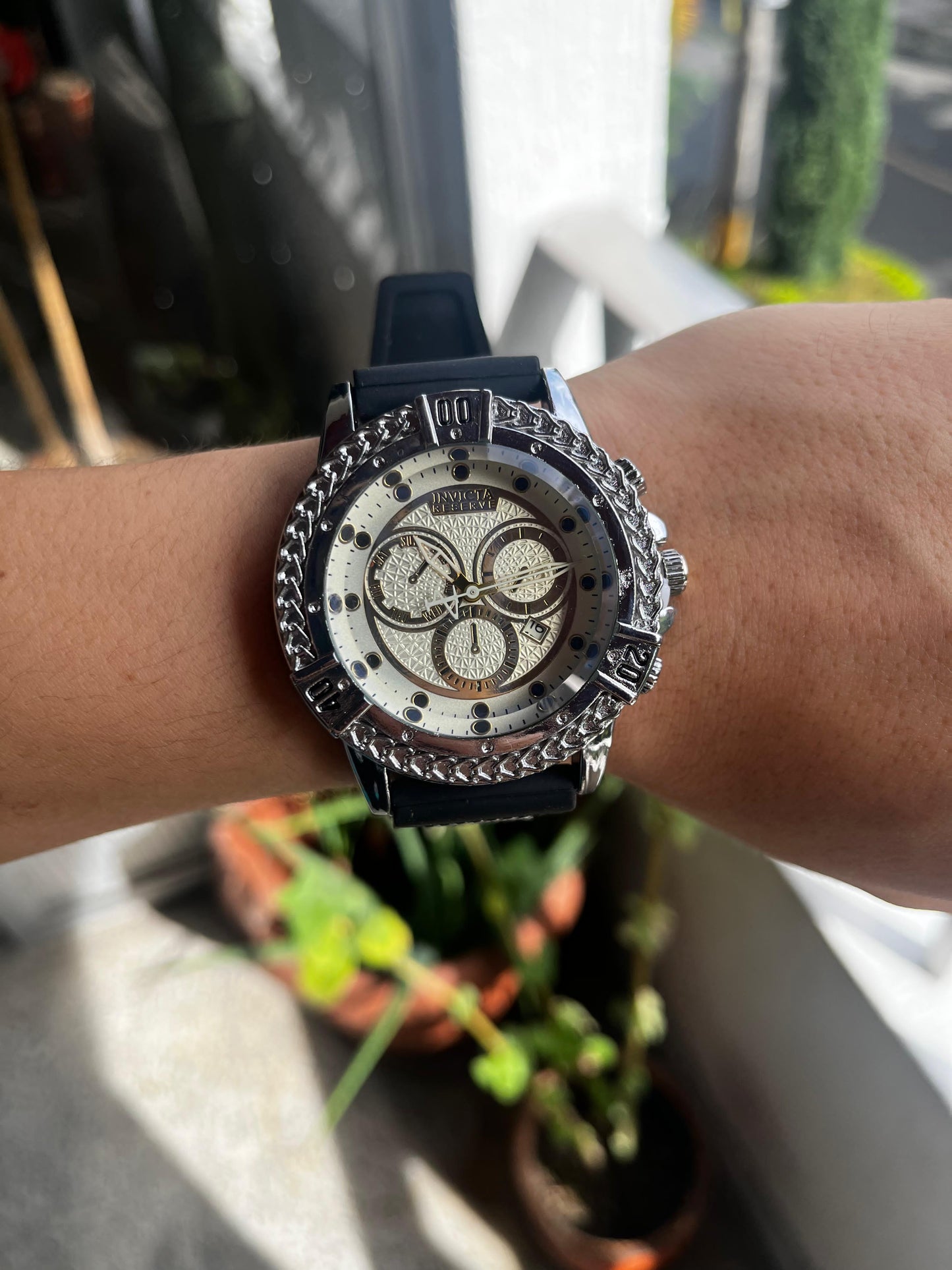 Gray helmet for bikers