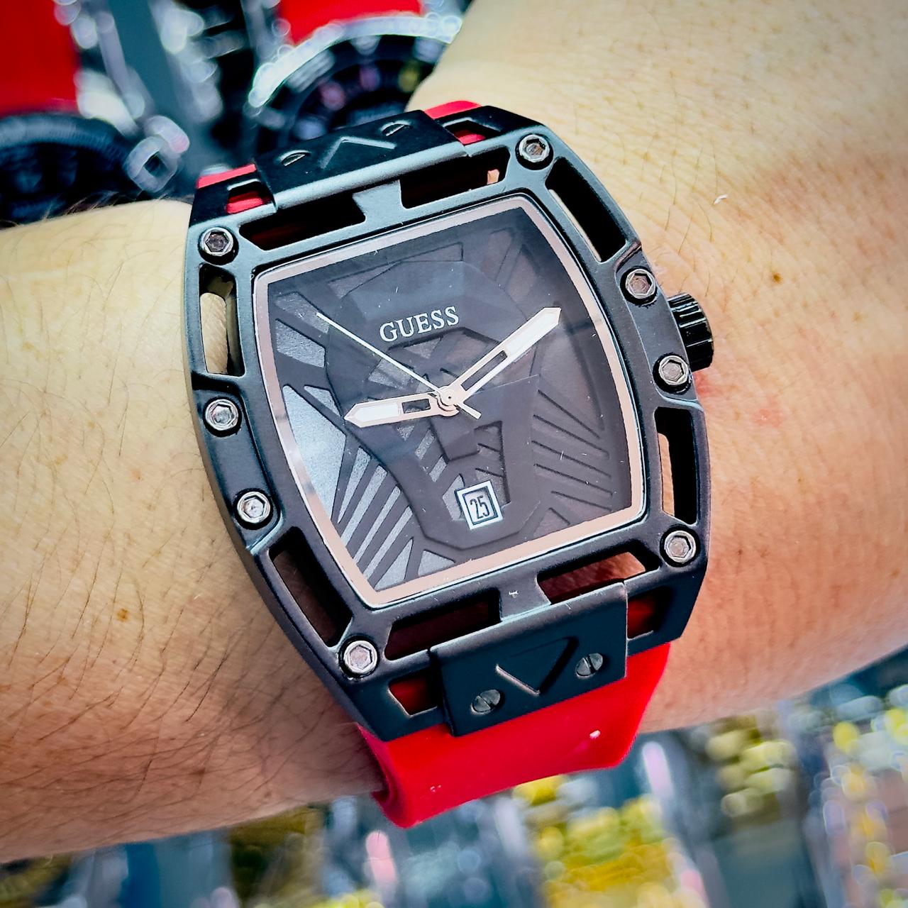 Guess Calavera (Mas Estilos)