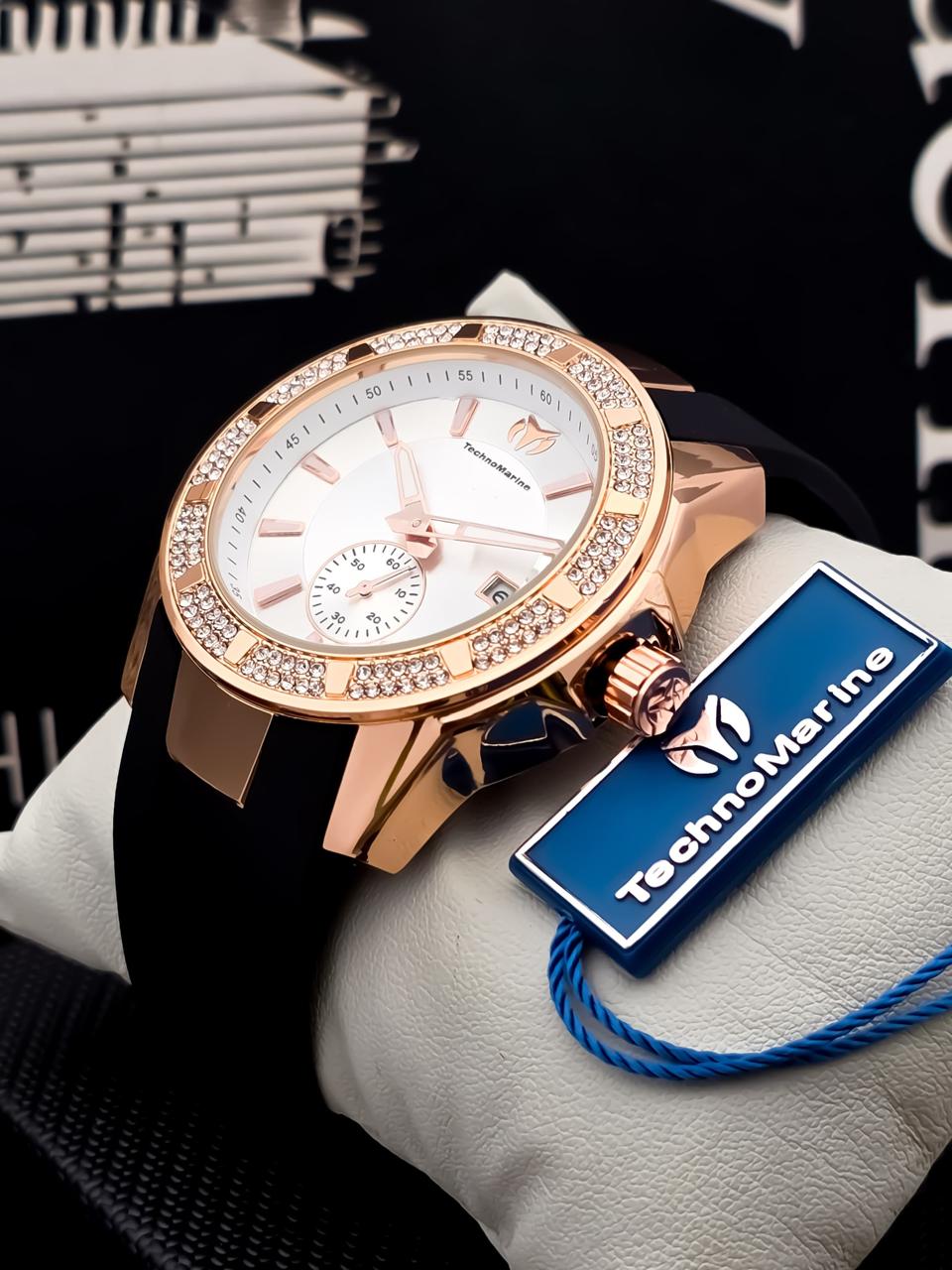 Technomarine Black Rose